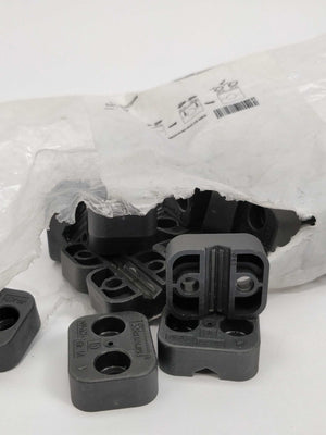 Stauff 1130029112 Pipe holder 24 Pcs