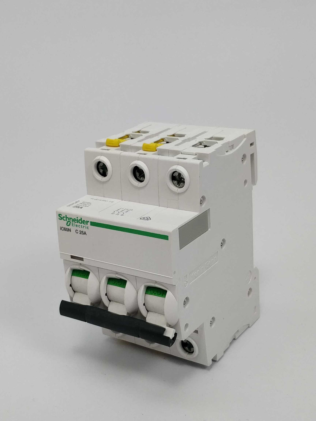 Schneider Electric iC60N C25A Miniature Circuit breaker