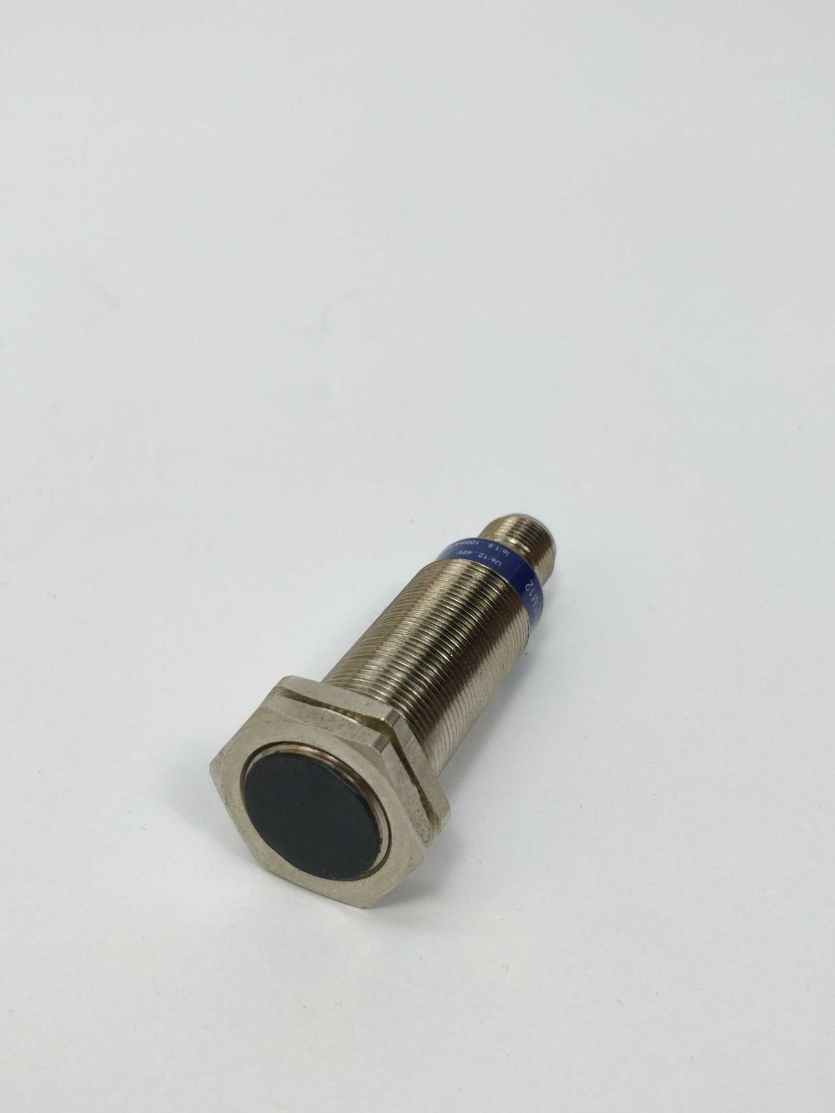 Schneider Electric XS618B1MAU20 Inductive proximity switch