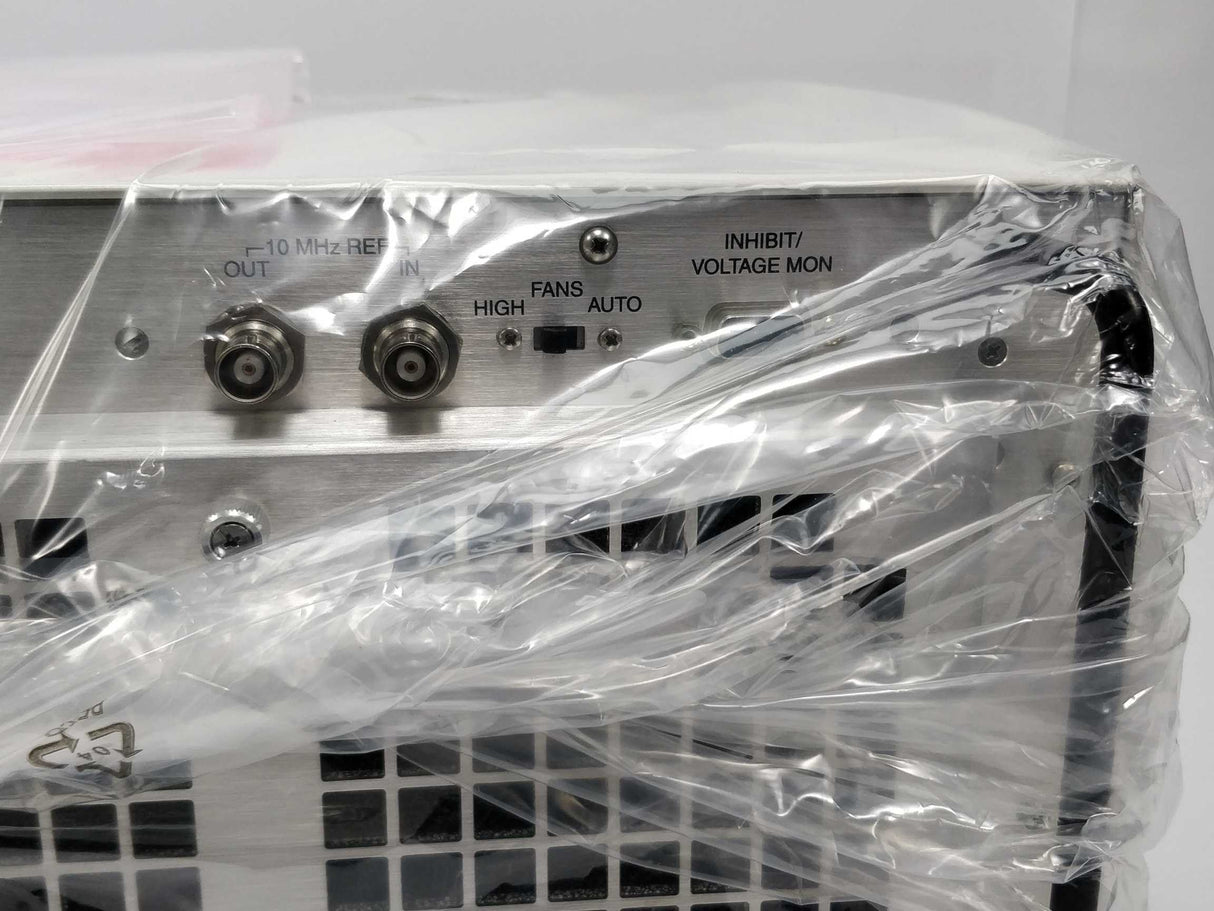 National Instruments PXI-1044   14-Slot, Legac PXI Chassis