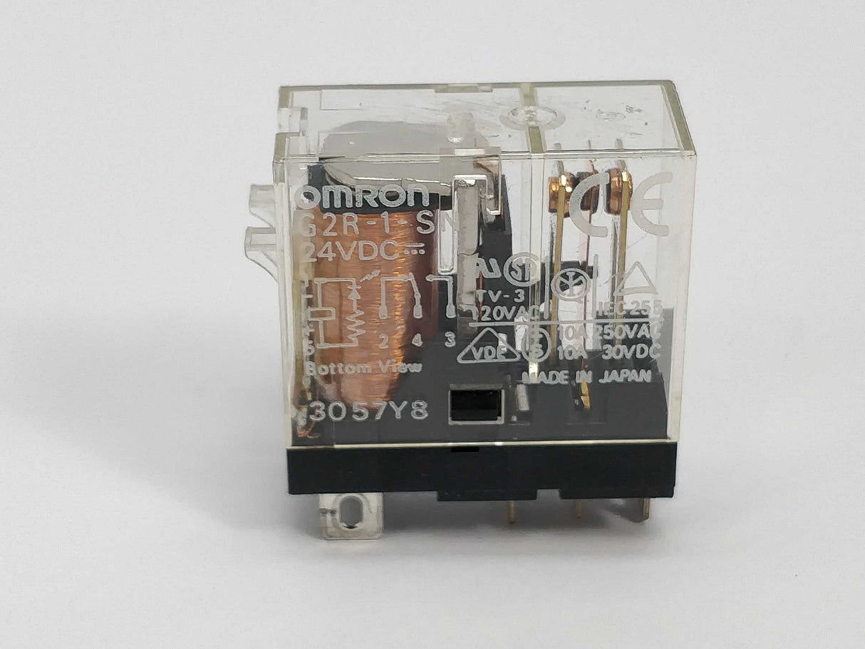 OMRON G2R-1-SN Relay 24VDC P2RF-05-E socket