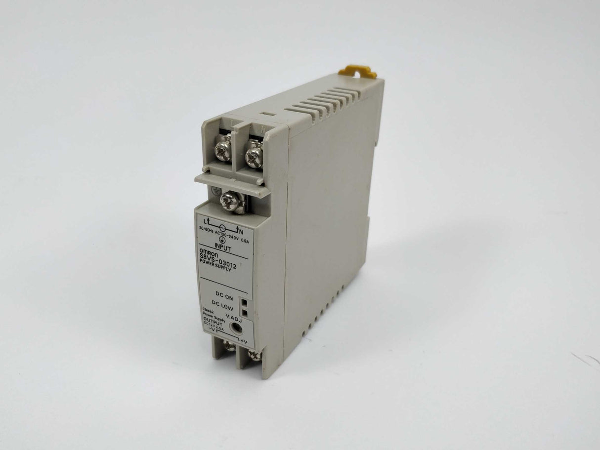 OMRON S8VS-03012 12V 2,5 A Power supply