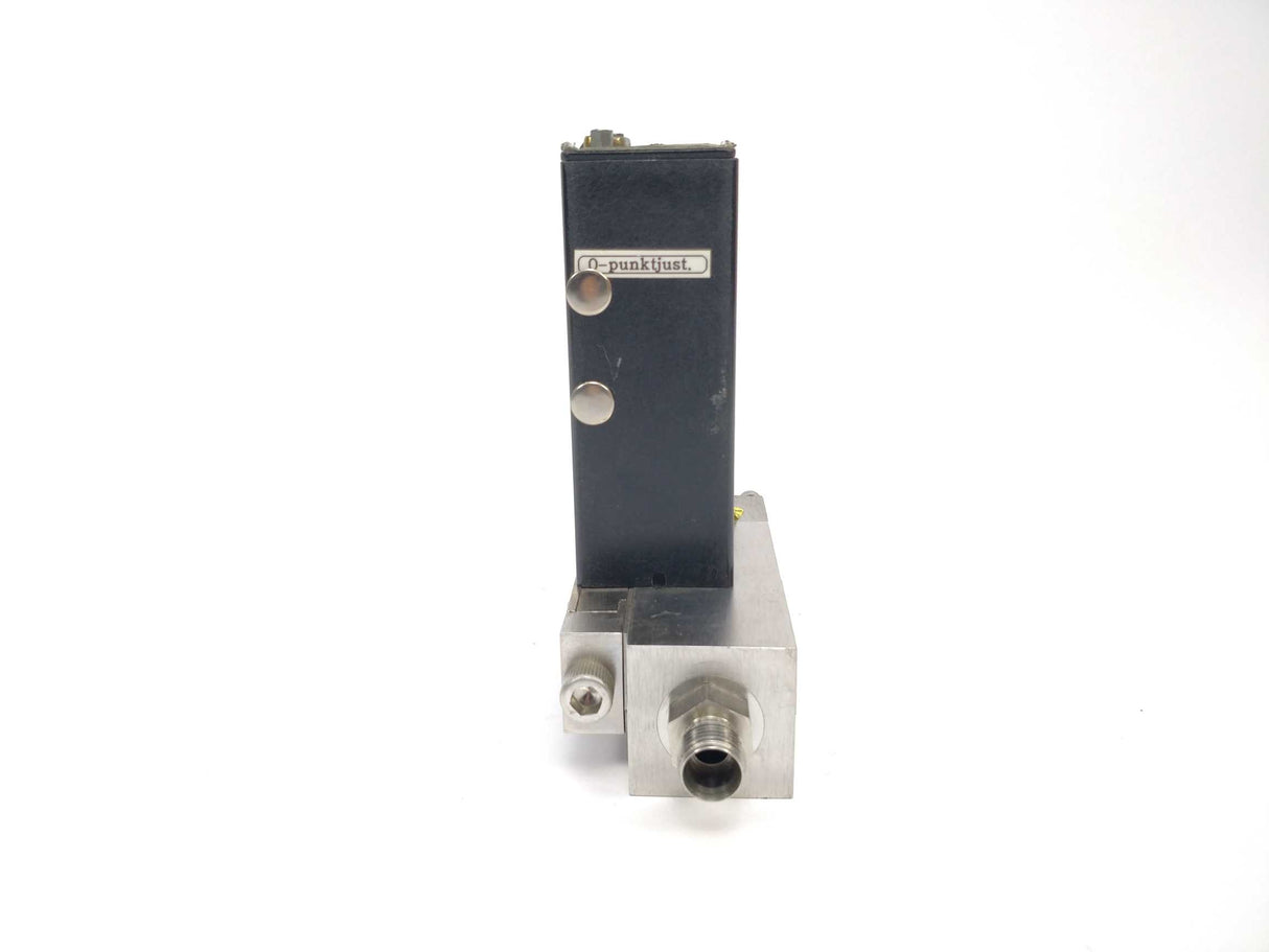 Sierra 830-M-CE-3-OV1-D Mass flow meter
