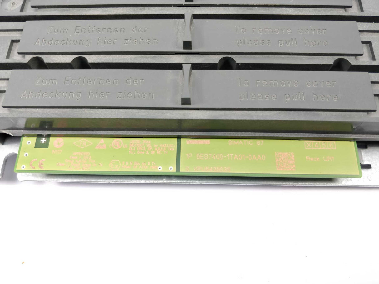 Siemens 6ES7400-1TA01-0AA0 Simatic S7-400 rack UR1 E03