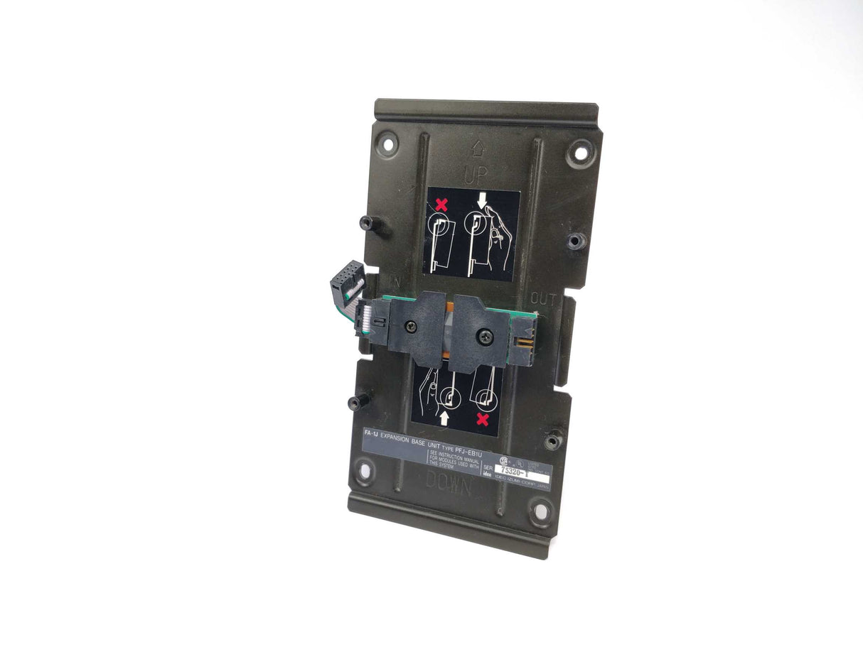 Idec PFJ-EB1U FA-1J expansion base unit Ser.75320-T