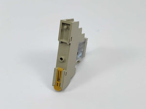 OMRON G2R-2-SN (S) Relay with socket P2RF-08-E