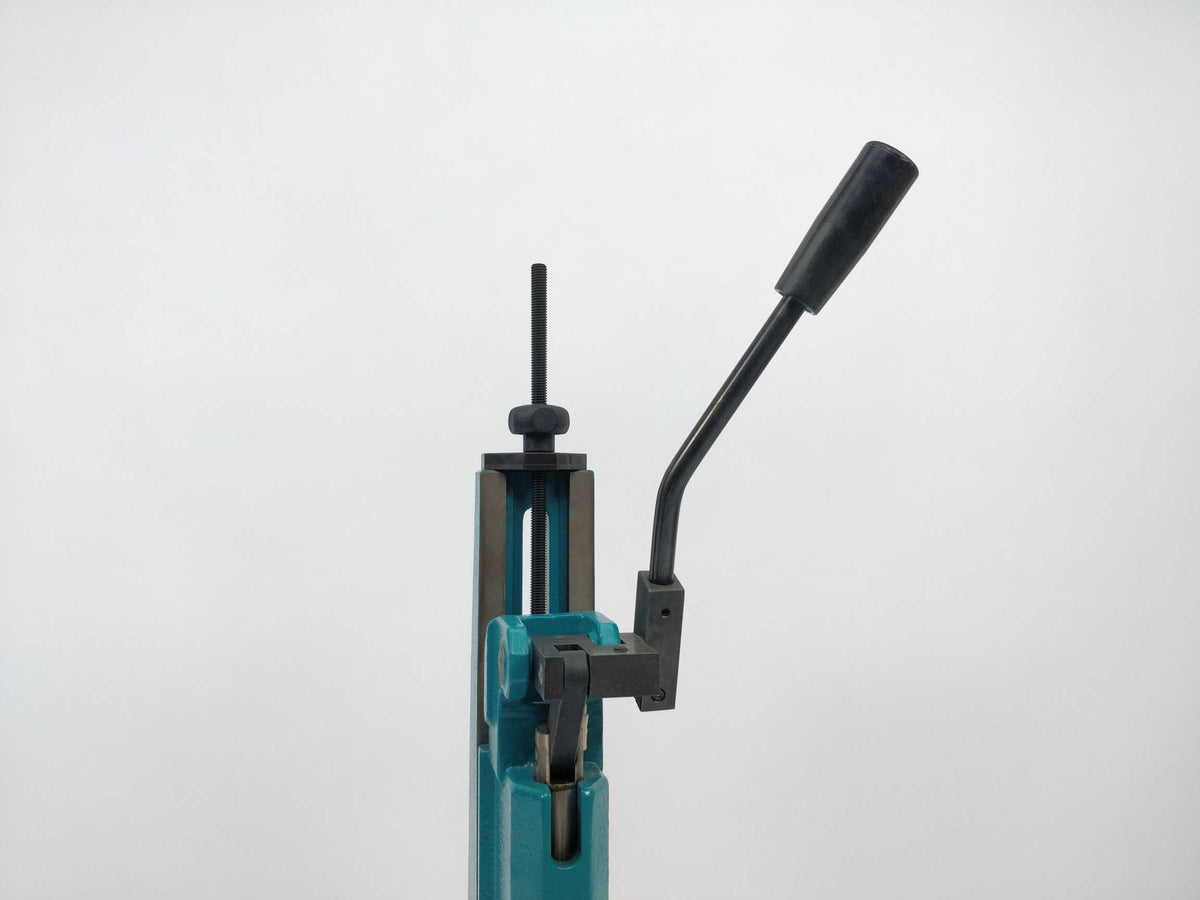 Mader Pressen EP 500/S1-40 Manual Press 5.0 kN Capacity