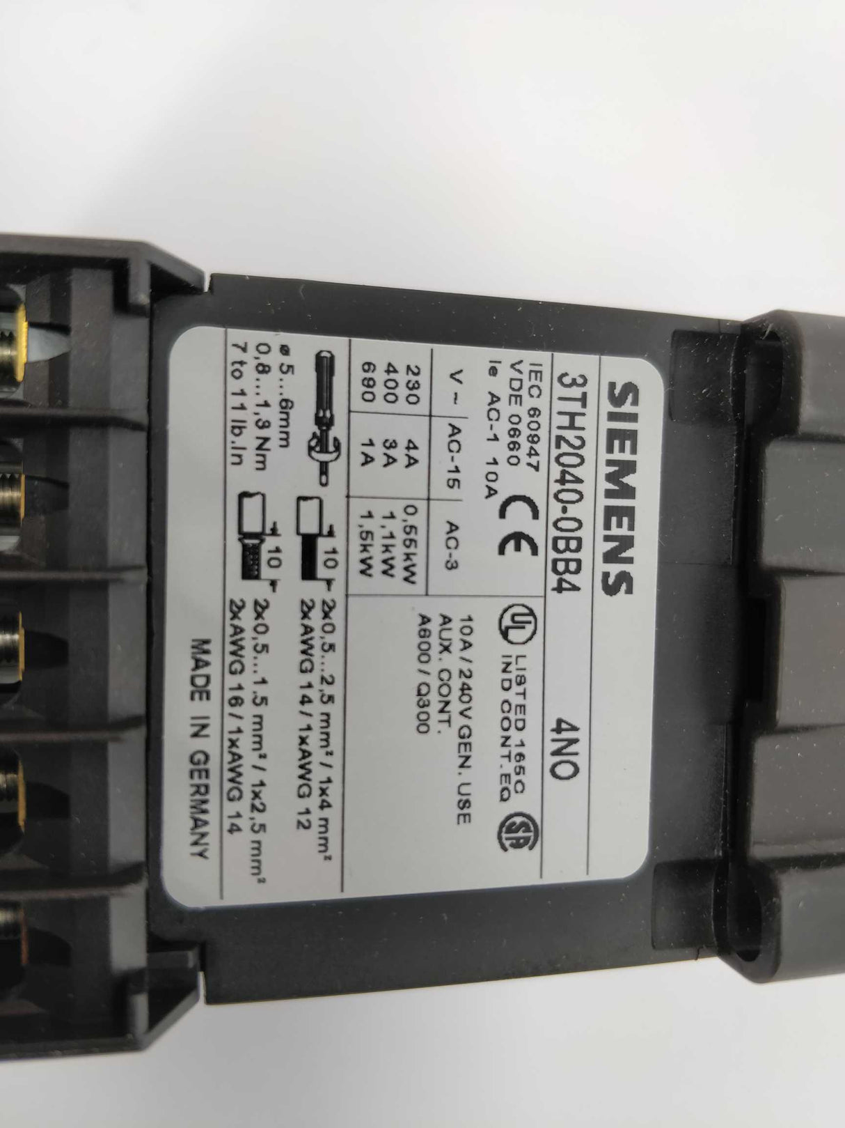 Siemens 3TH20 40-0BB4 Control relay 4A 220VAC 24VDC