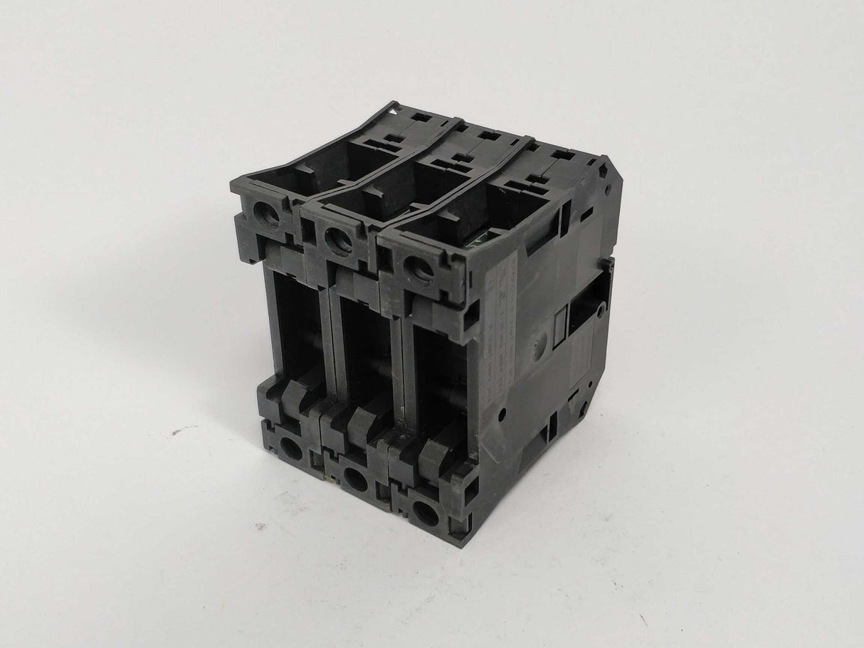 Connectwell CTS50/70N Feed Through Terminal Block black 3pcs