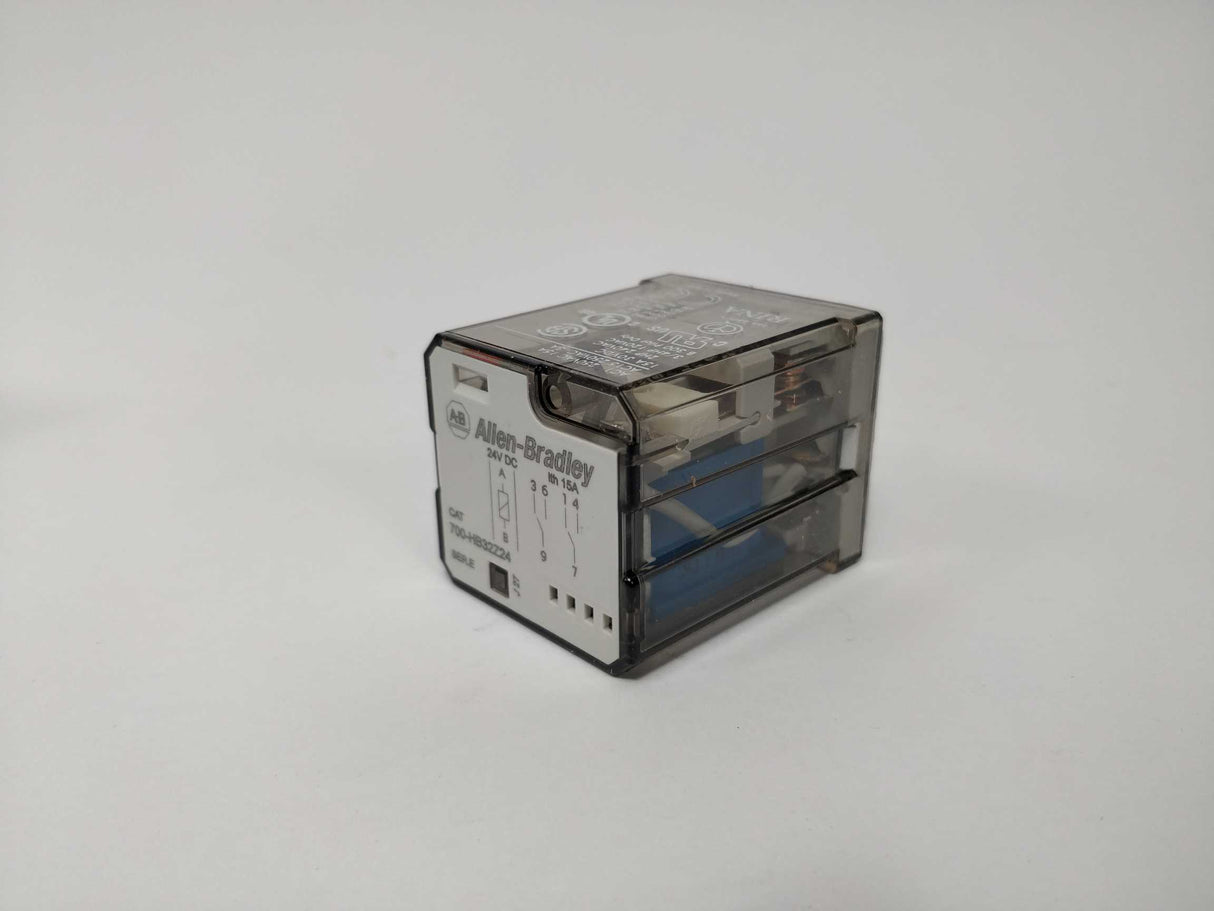 AB 700-HB32Z24  Relay with "-3" Option Ser.E