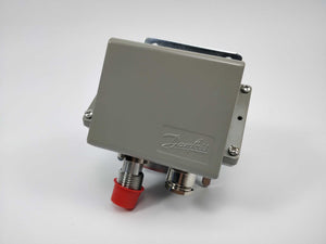 Danfoss 084G2100 Pressure Transmitter, EMP 2,-1.00 -1.50 bar
