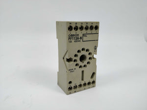 OMRON PF113A-N Relay socket 10A 400VAC