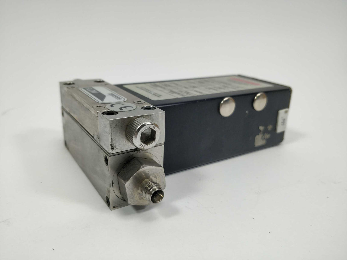 Sierra Instruments 830L-CE-1-OV1-D-V4