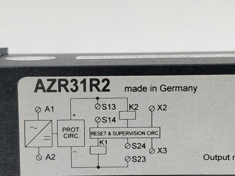 Schmersal AZR31R2 24VDC Safety relay
