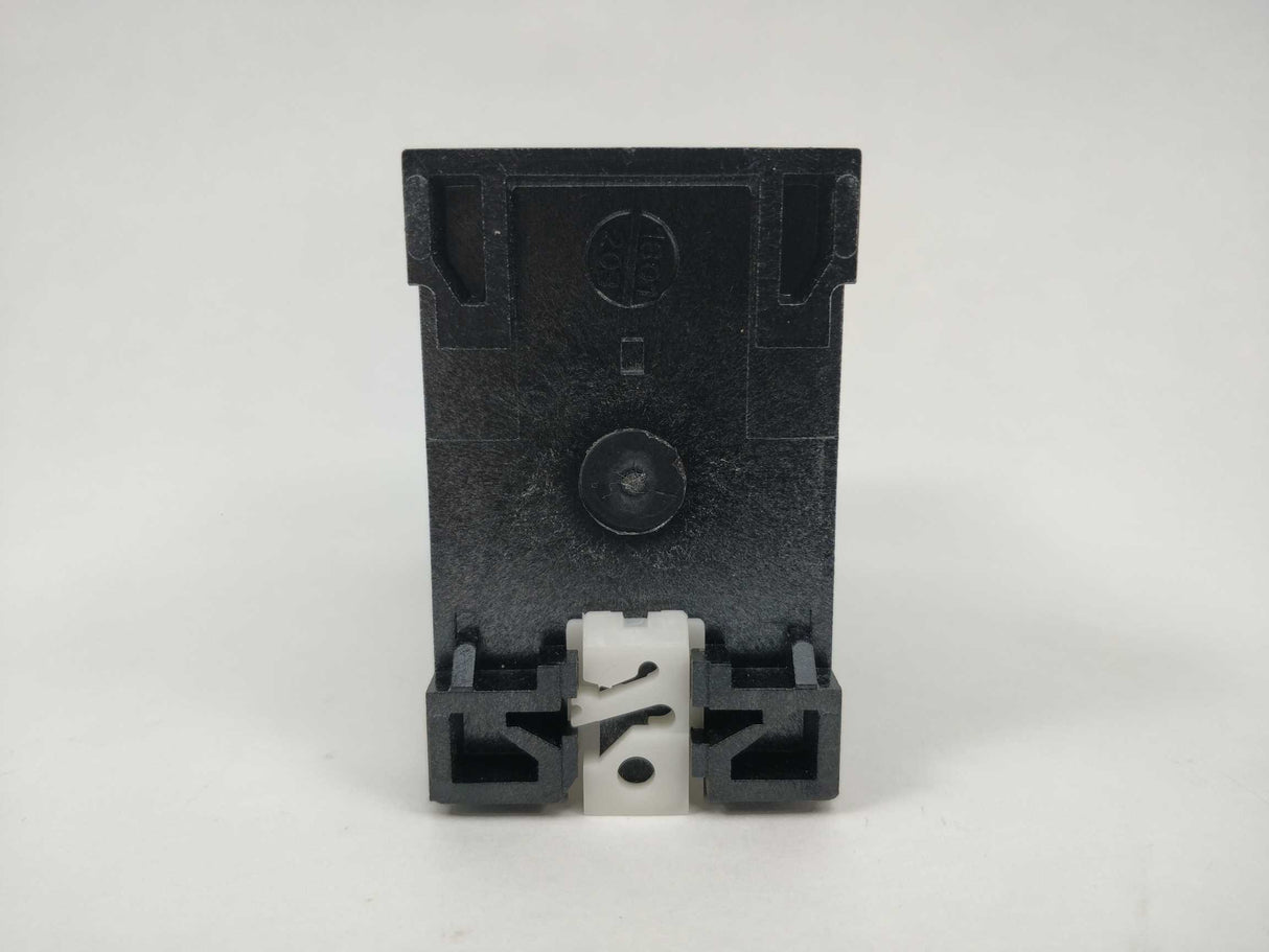 Schmersal AZR31R2 24VDC Safety relay