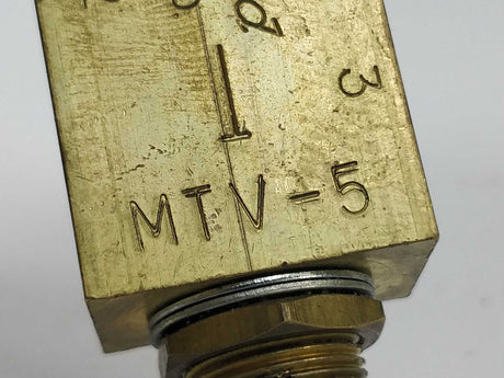 Clippard MTV-5 4-Way Toggle Valve