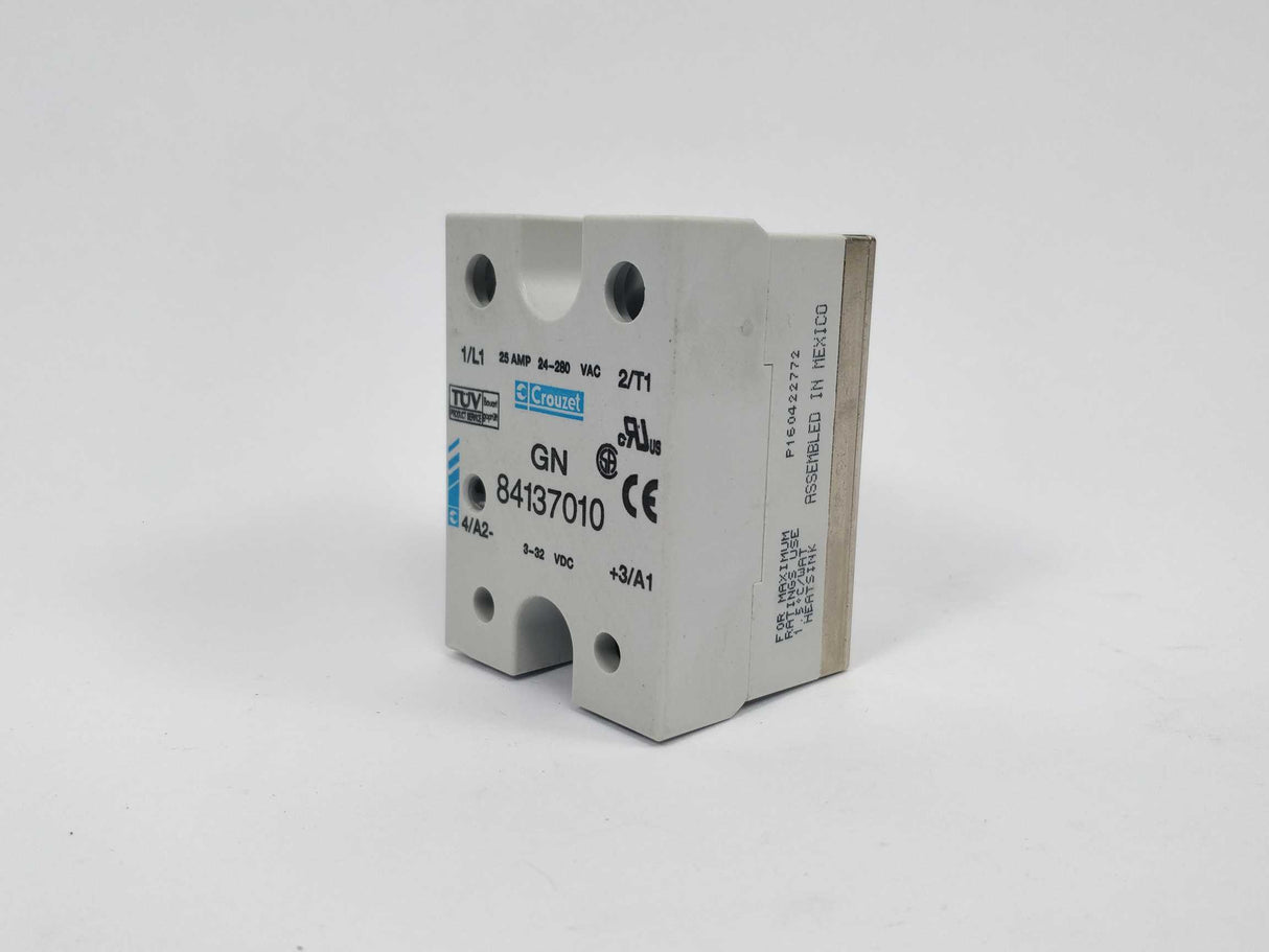 Crouzet 84137010 25A 24-290V, Solid state relay 3-32VDC