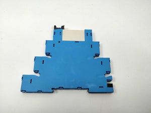 Finder 34.51.7.024.0010 relay & 93.01.7.024 socket 5 Pcs together