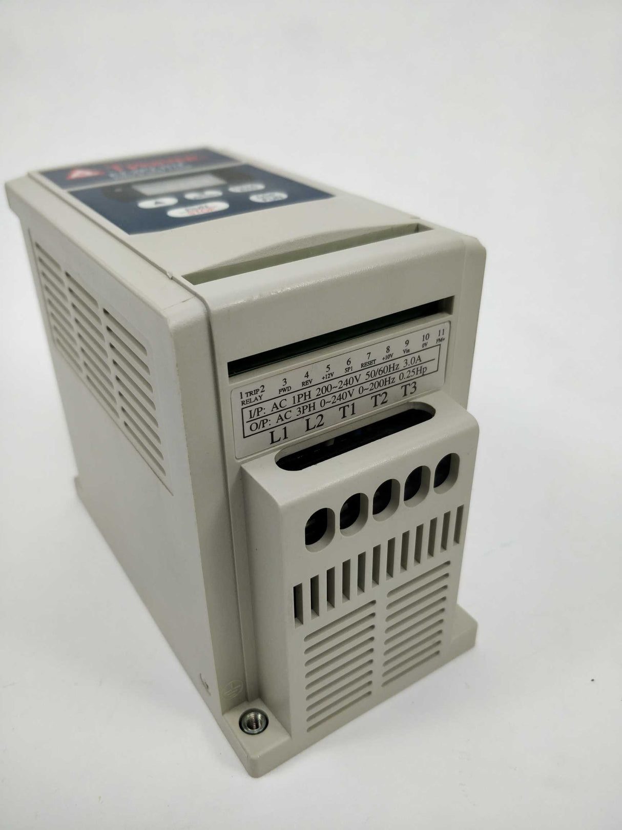 Teco E2-2P2-H1F T-Verter drive 22V 0.2kW 1/4HP