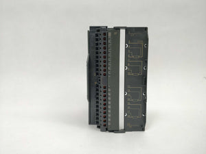 Siemens 6ES7 332-5HD01-0AB0 Analog output SM332 SC-T7K27320 4x12bit