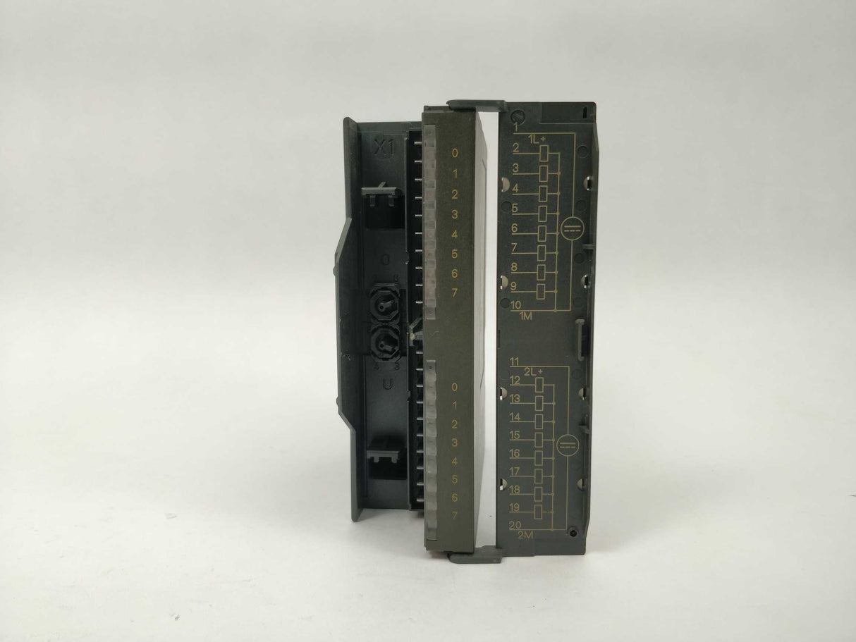 Siemens 6ES7322-1BH01-0AA0 SIMATIC Digital output SM322