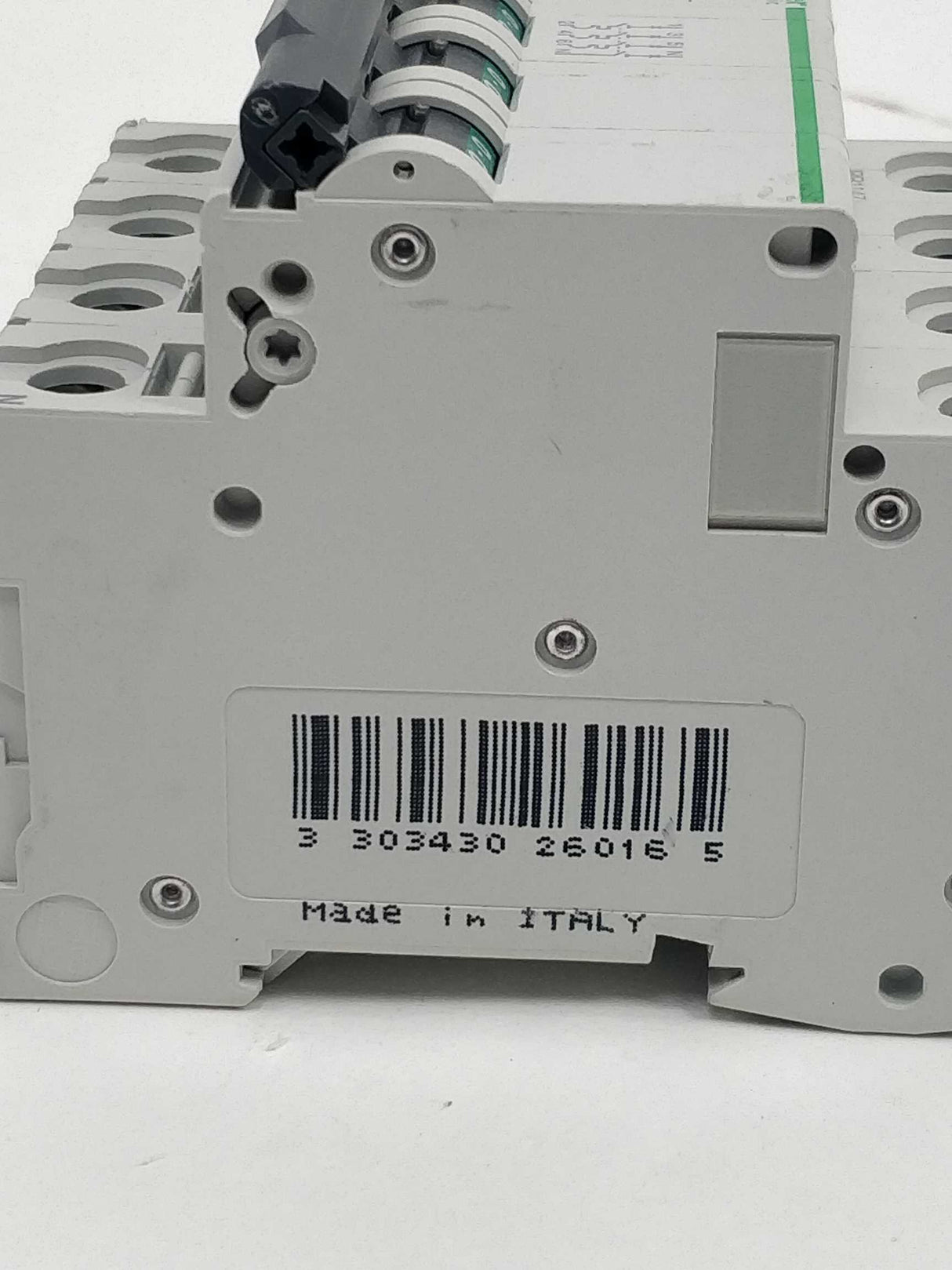Schneider Electric C60N C63 circuit breaker 26016
