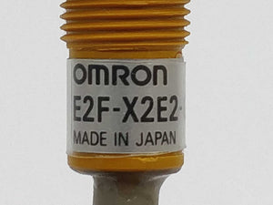 OMRON E2F-X2E2-G Proximity switch 12-24 VDC