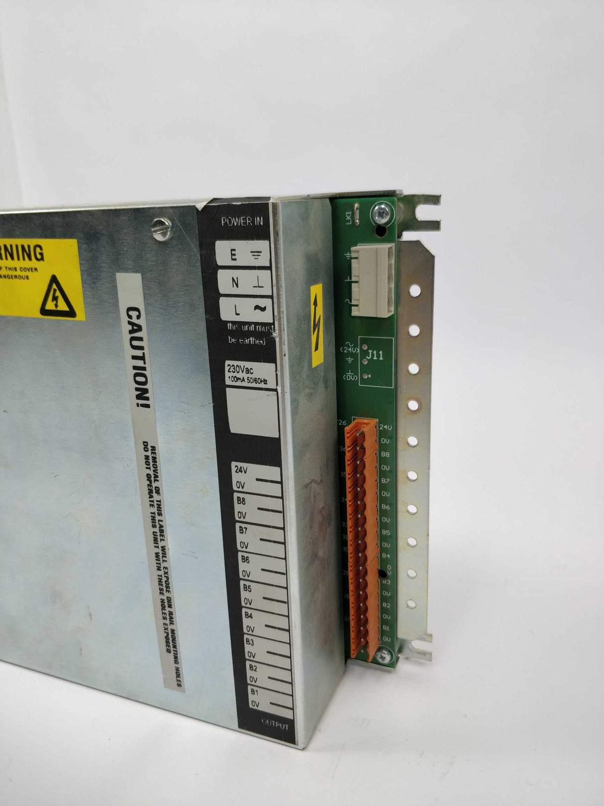 TREND IQ204/UNB/230VAC IQ204-400008 Programmable Unitary Controller