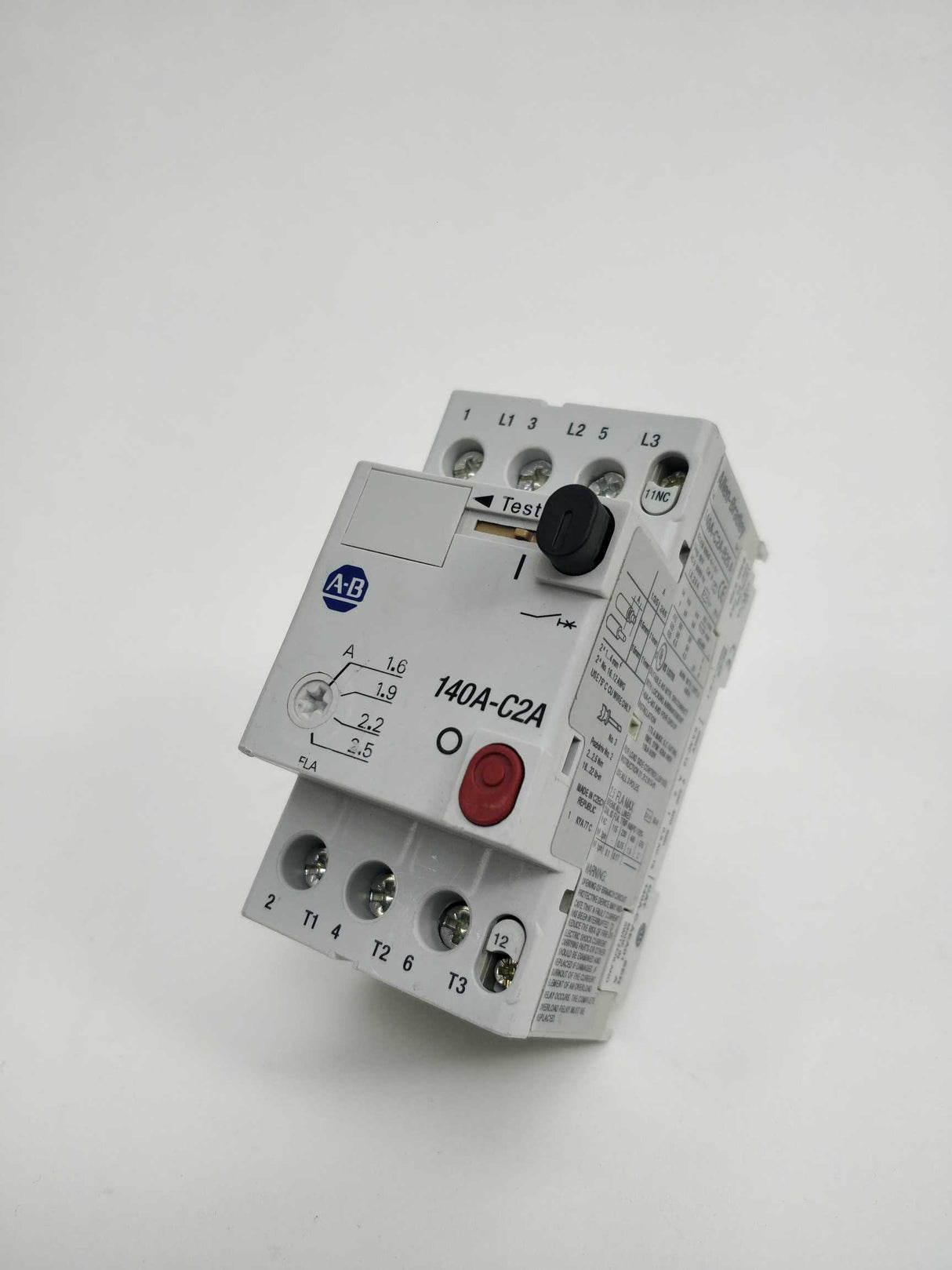 AB 140A-C2A-B25 Ser.A Manual Motor Starter