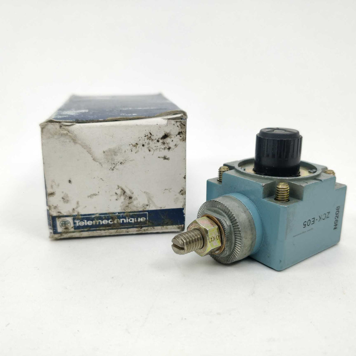 Interrupteur De Fin De Course Telemecanique ZCK E05 064625 - Neuf Pour Automatisme