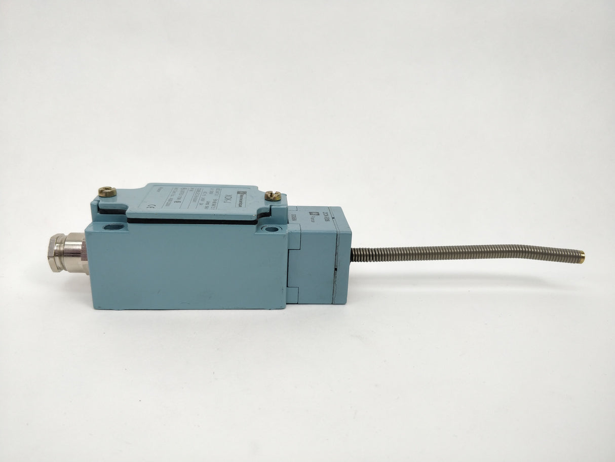 TELEMECANIQUE XCK-J Limit switch