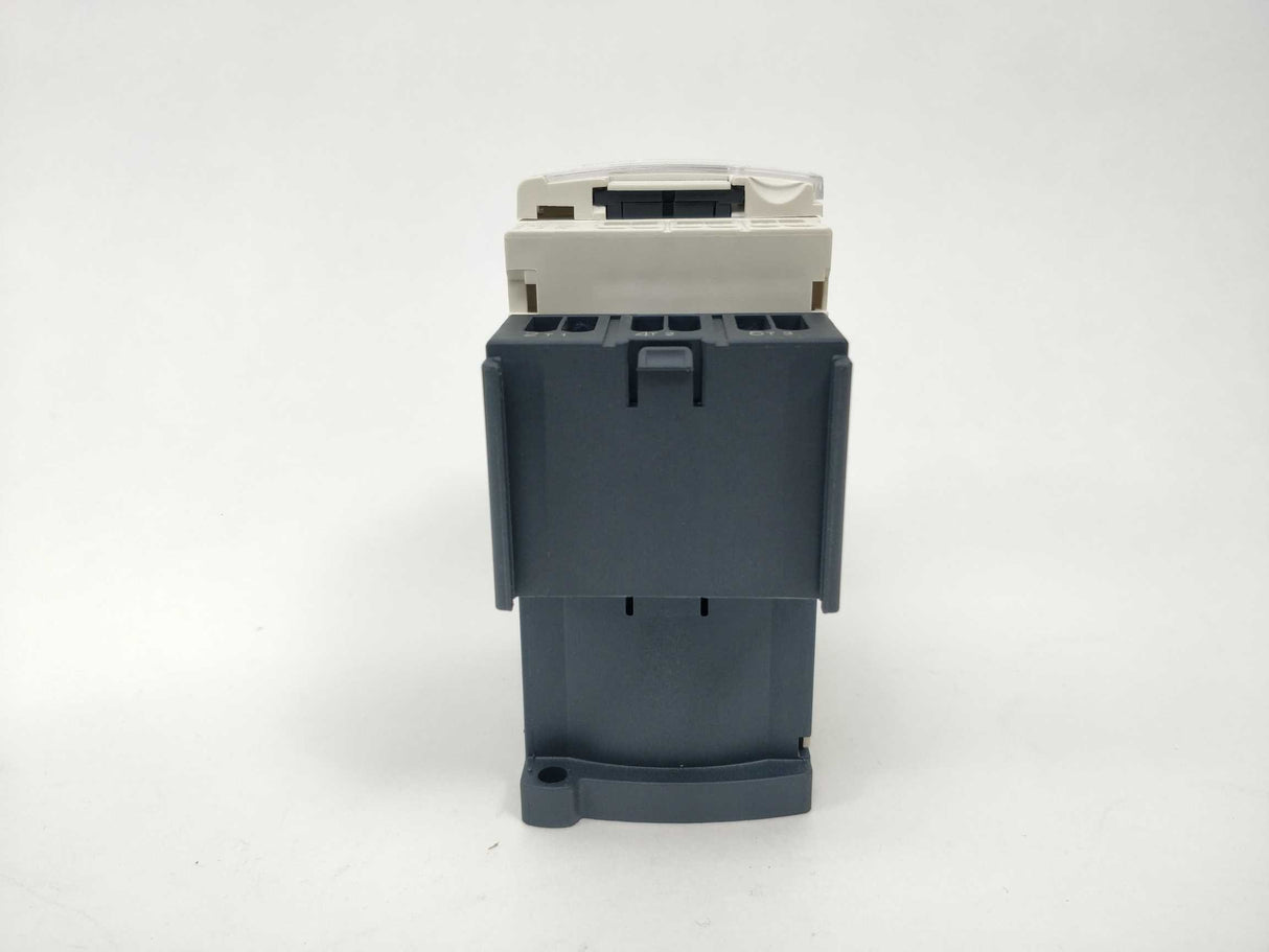 Schneider Electric 080848 TeSys LC1D093BL Contactor. 24VDC
