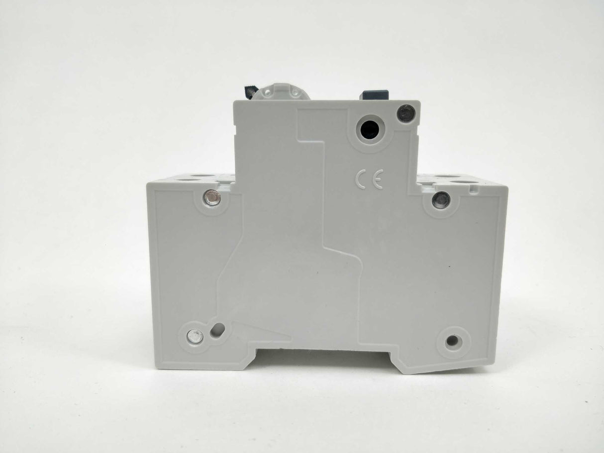 Siemens 5SU1356-7KK10 RCBO Circuit breaker 30mA trip 230V