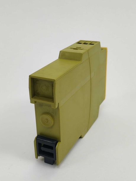 Pilz PNOZ X1 774300 safety relay