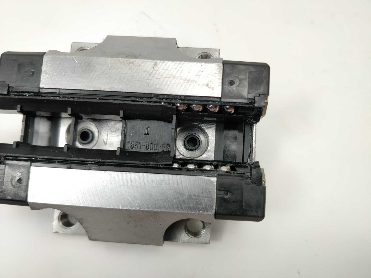 Bosch Rexroth R165189320 B.Runner Block CS