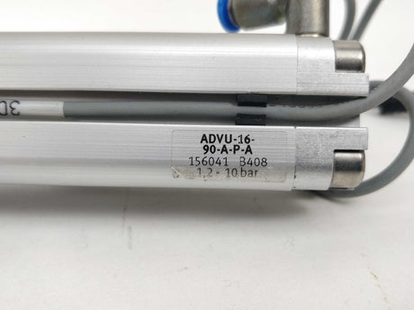 Festo 156041 ADVU-16- 90-A-P-A With 2x 543866