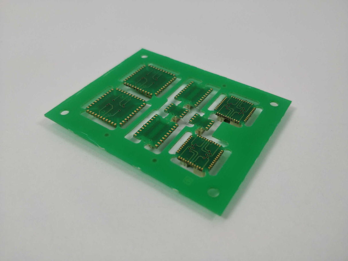 Atmel ATAVRSMD ICE 200 Surface-Mount Adapter Kit