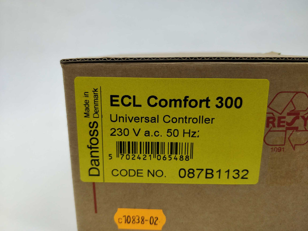 Danfoss 087B1132 ECL COMFORT 300 universal controller