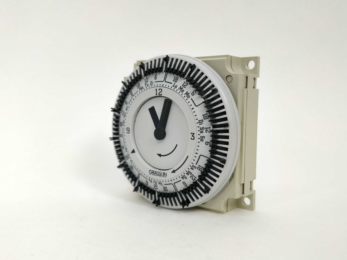 GRÄSSLIN RM/1 QWUZ Time switch, 1,2-1,6V DC