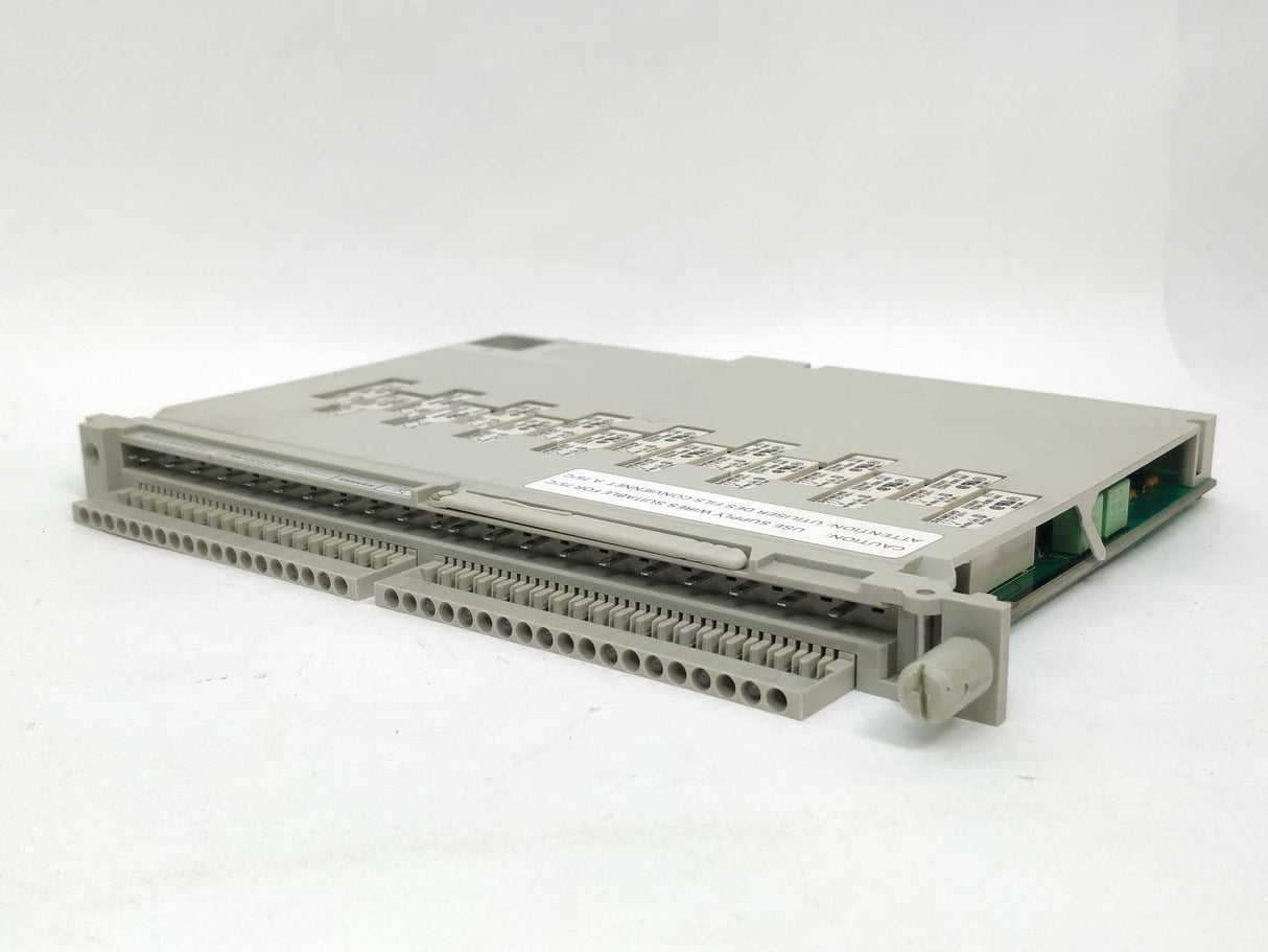Siemens 6ES5458-4UC11 Digital output module