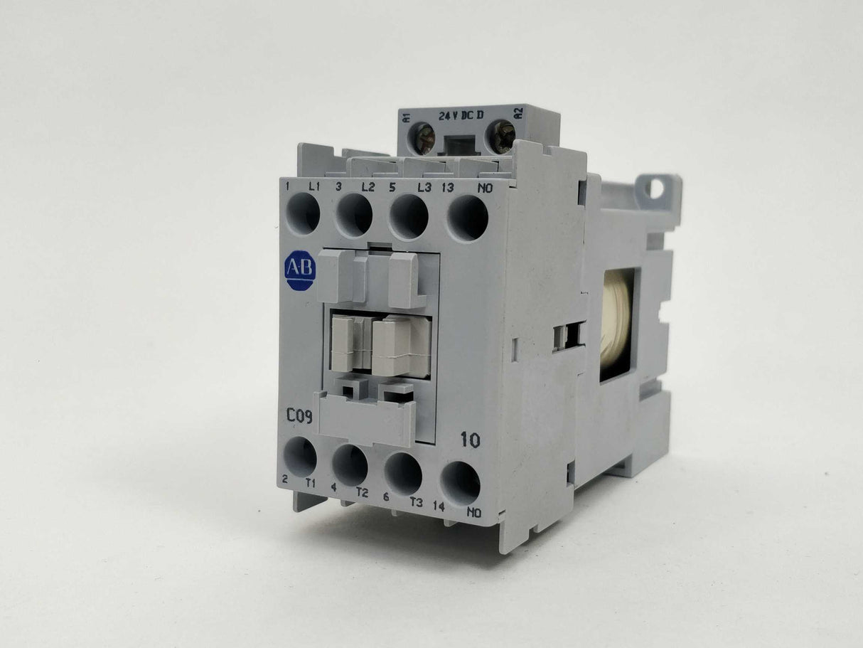AB 100-C09D*10 Contactor Ser.A