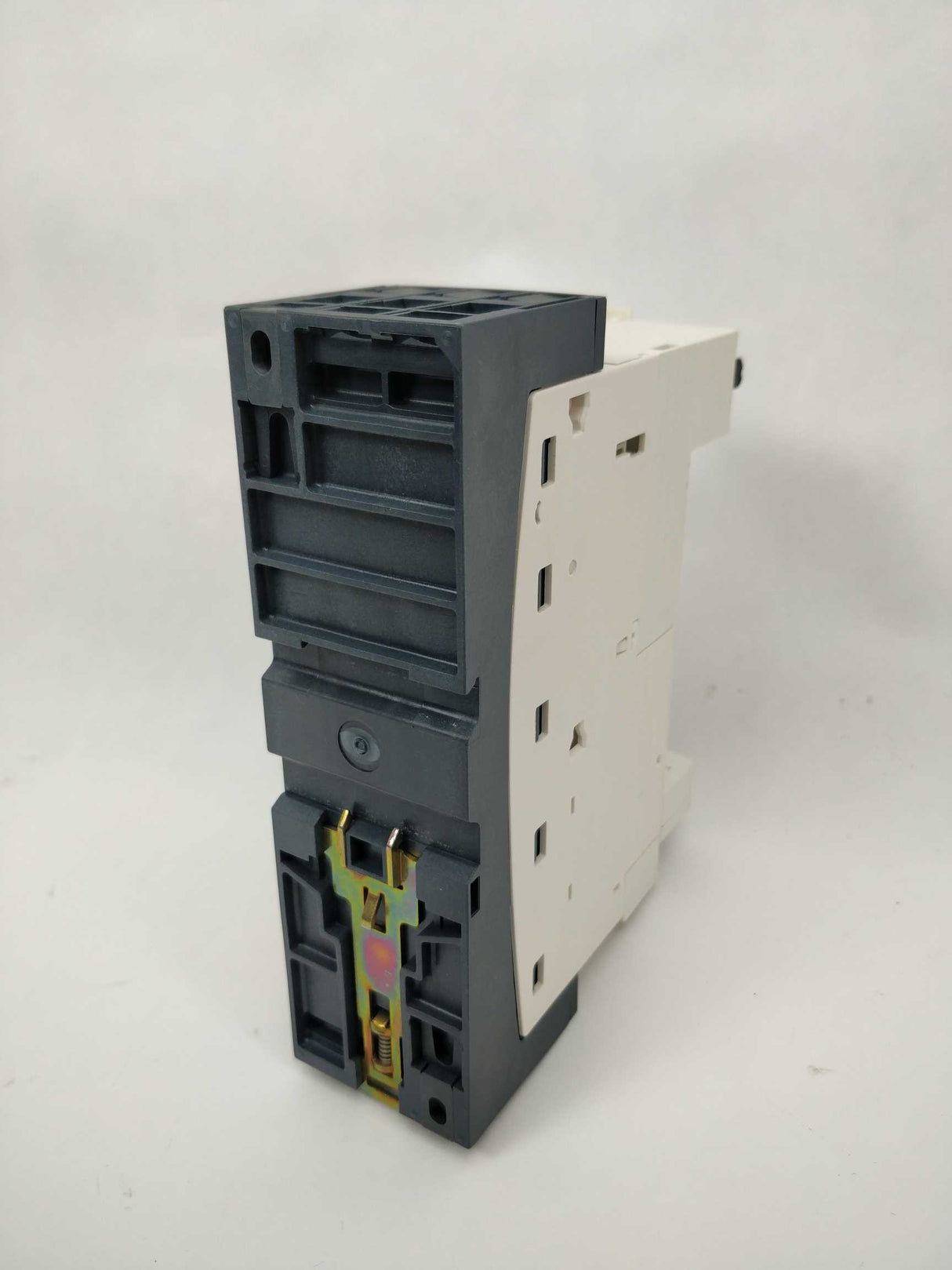 Schneider Electric LUB12 Power Base TeSys With LU9BN11