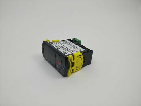 Carel PJEZS0P000 Temperature Controller
