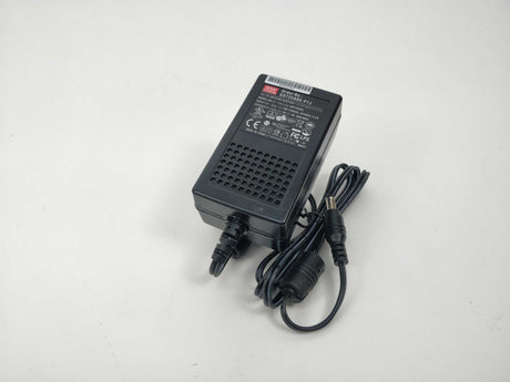 Mean Well GST25A05-P1J AC/DC adaptor, Disk top IEC3, 20W, 5V