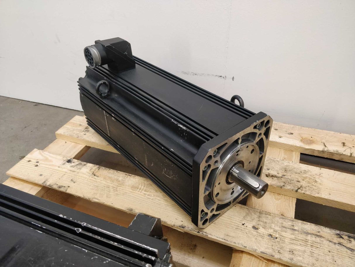 Rexroth R911282789 MKD112D-027-KP3-BN 3-Phase Synchronous PM Motor