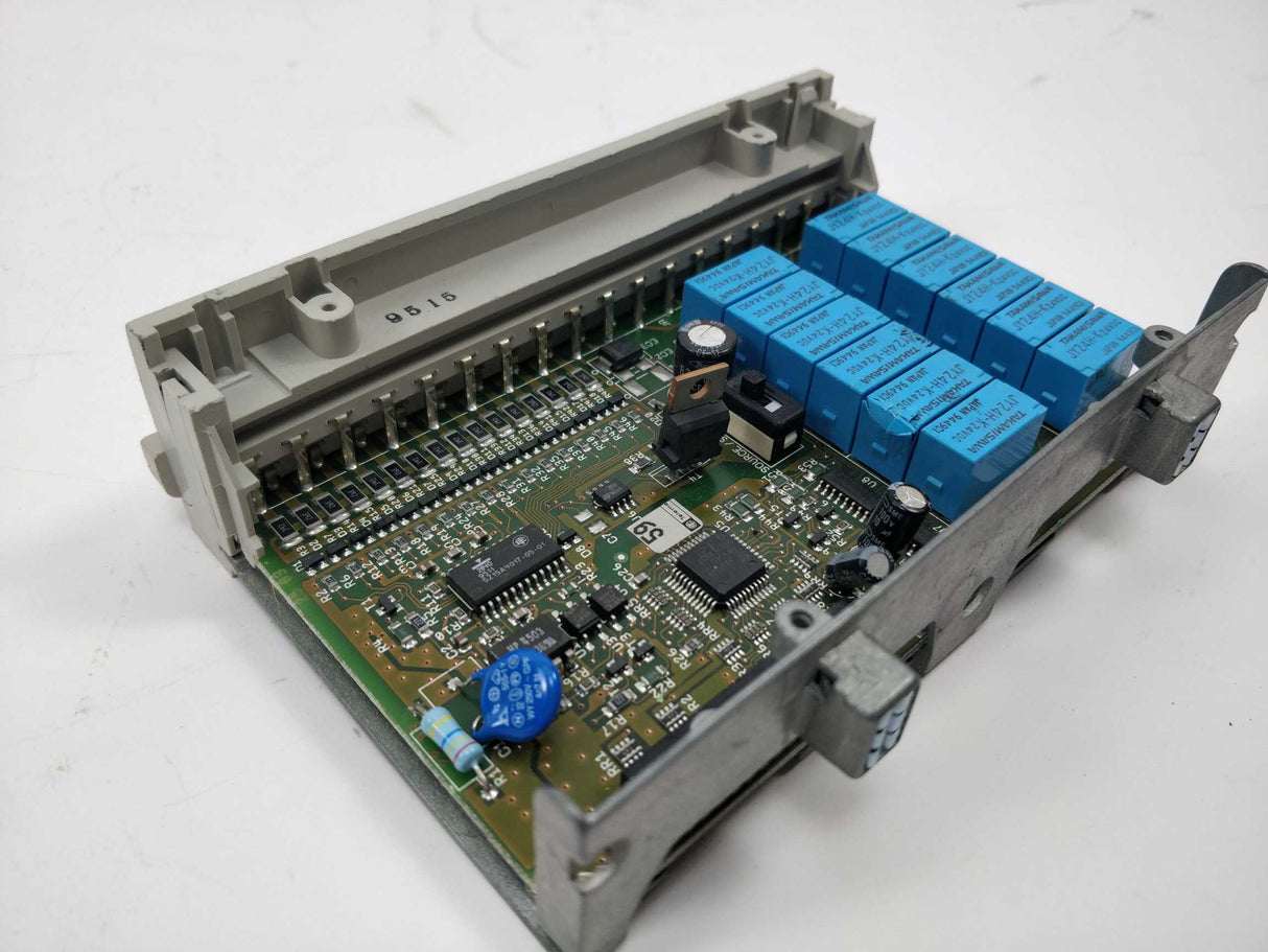 AEG Schneider Automation TSXDMZ28DR 28 I/O 24 V DC relay SPARE PARTS
