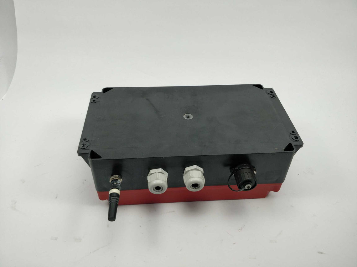 Cavotec MC-3-6 Terminal Remote Control. With MC-LINK-PM. Sold as spare parts.
