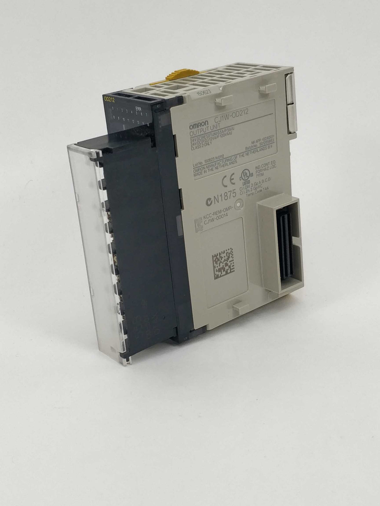 OMRON CJ1W-OD212 Output Unit with OD-507-18P