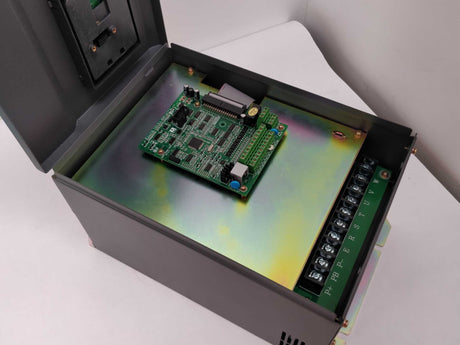 Emheater EM11-G3-011 Frequency Inverter 0-400Hz