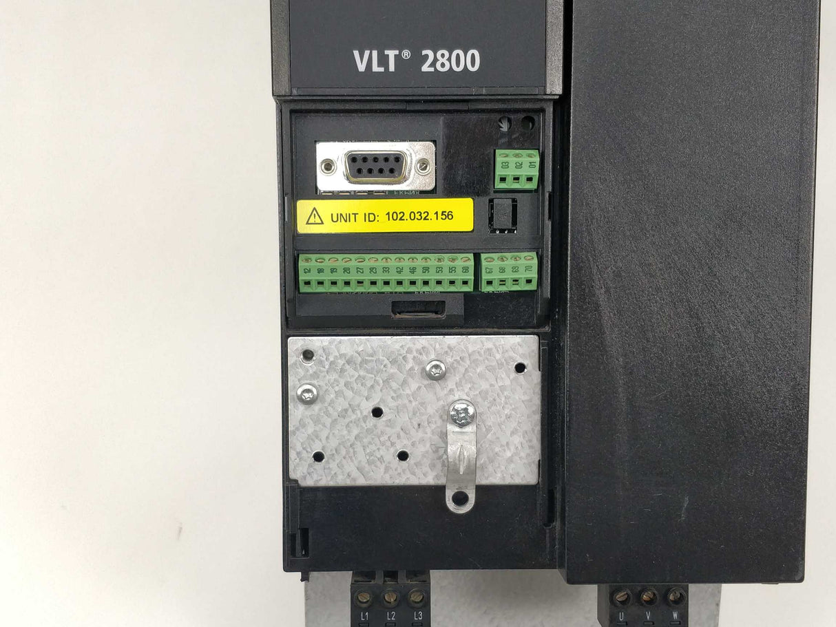 Danfoss 195N1087 VLT2855PT4B20STR1DBF00A00C0